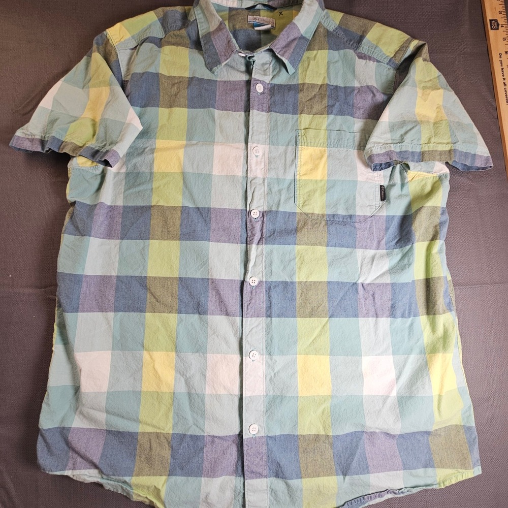 Columbia Mens XL Plaid Button Down Short Sleeve Casual Shirt camping outdoors